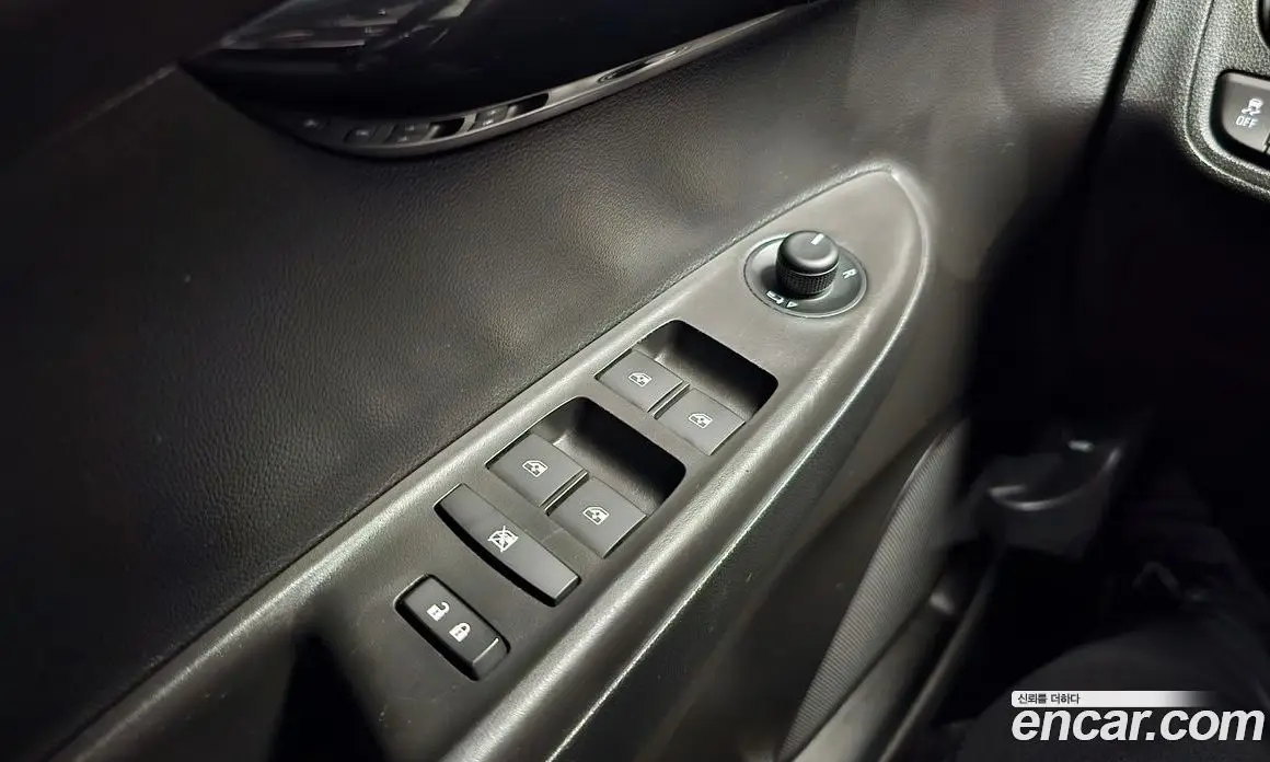 Chevrolet Spark 2019 1.0 автомат (гидро), фото 31