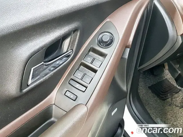 Chevrolet Trax 2015 1.4 автомат (гидро), миниатюра 11