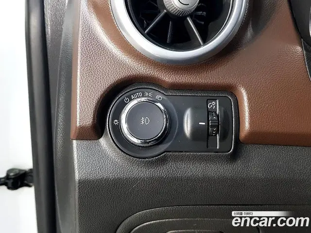 Chevrolet Trax 2015 1.4 автомат (гидро), миниатюра 12