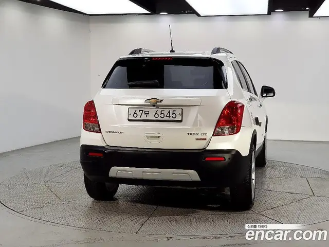 Chevrolet Trax 2015 1.4 автомат (гидро), миниатюра 3