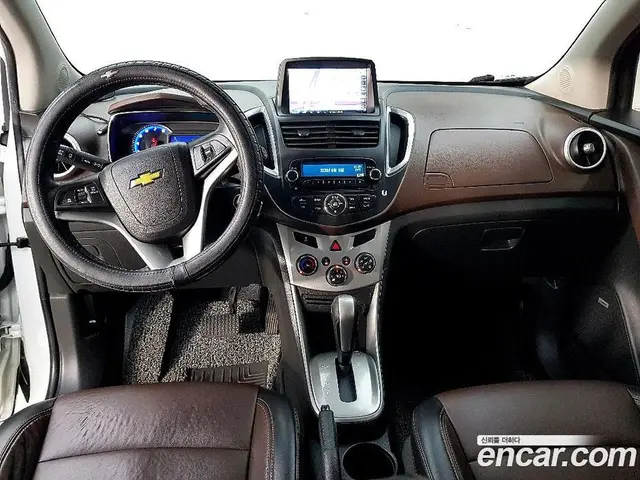 Chevrolet Trax 2015 1.4 автомат (гидро), миниатюра 5