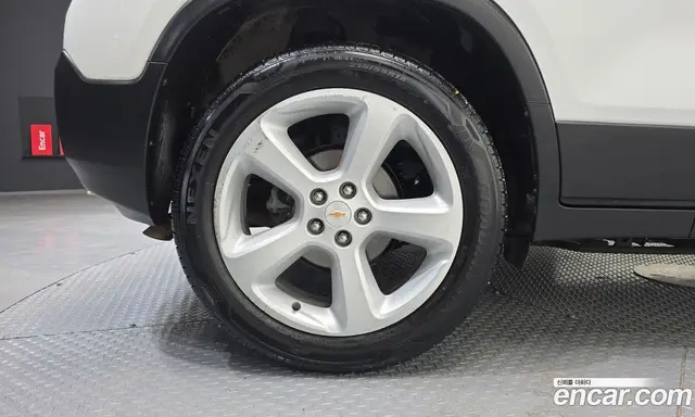 Chevrolet Trax 2015 1.4 автомат (гидро), миниатюра 5