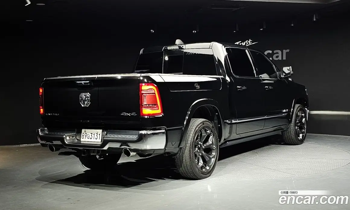 Dodge Ram Pick Up 2021 5.7 автомат (гидро), фото 2 Dodge Ram Pick Up 2021 5.7 автомат (гидро), фото 2