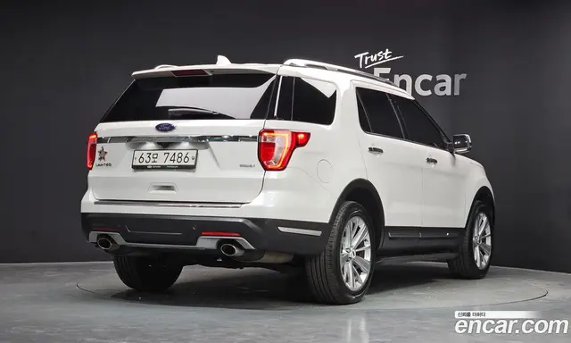 Ford Explorer 2019 2.3 автомат (гидро), миниатюра 2
