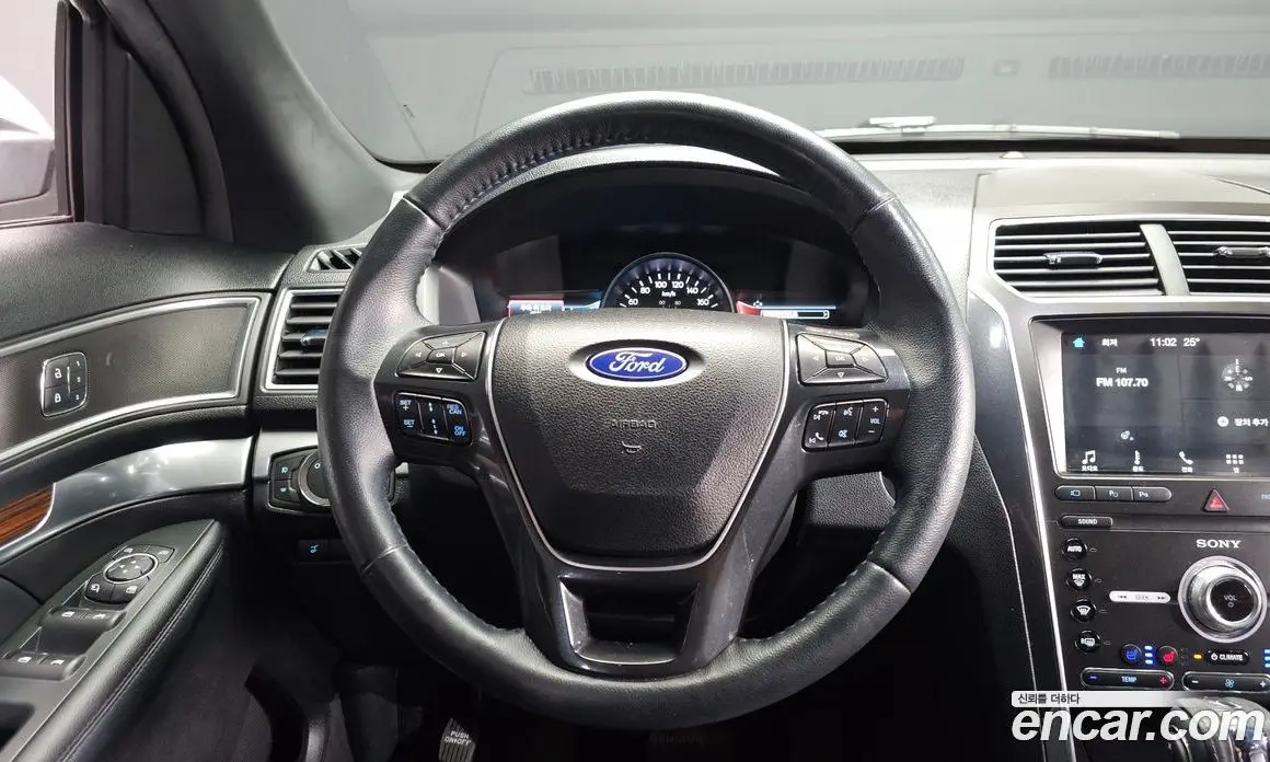 Ford Explorer 2019 2.3 автомат (гидро), фото 19
