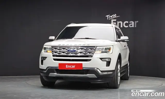 Ford Explorer 2019 2.3 автомат (гидро), миниатюра 3