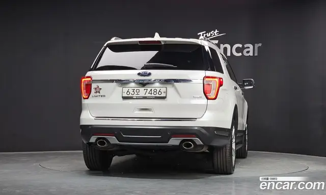 Ford Explorer 2019 2.3 автомат (гидро), миниатюра 4