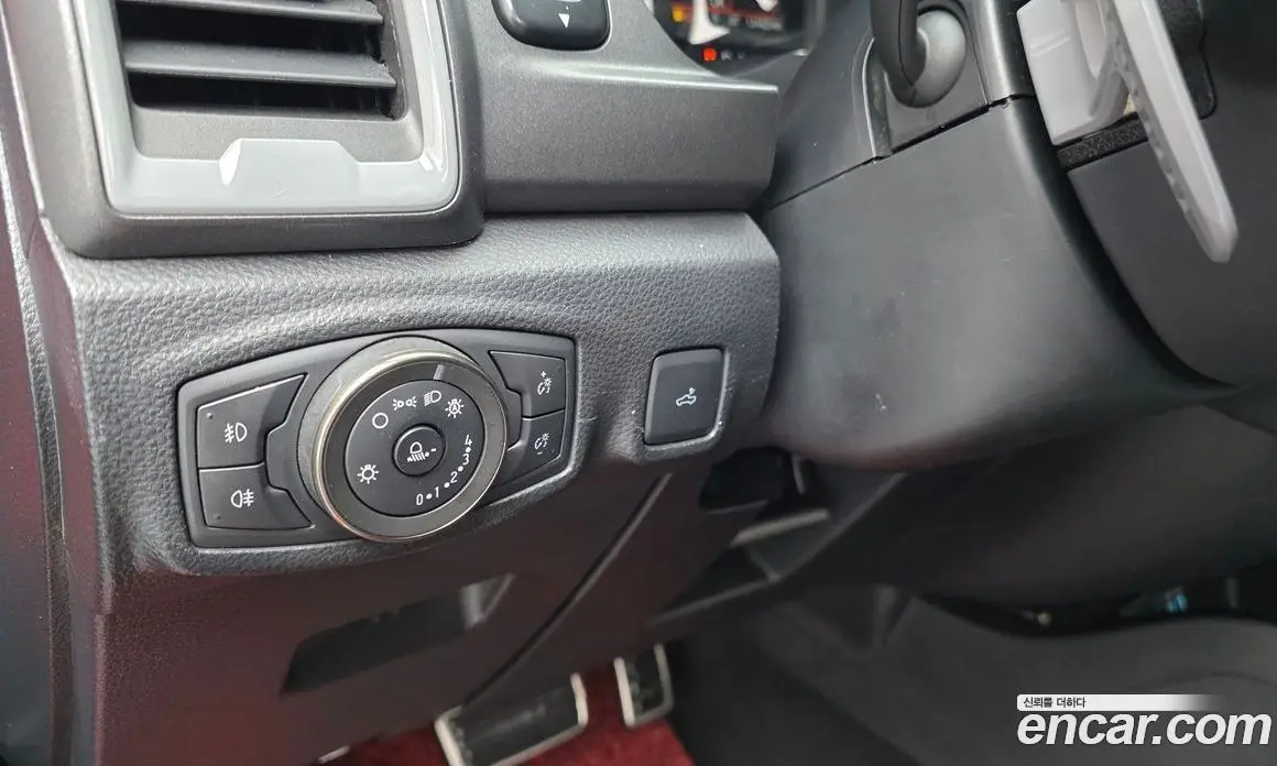 Ford Ranger 2021 2.0 автомат (гидро), фото 15