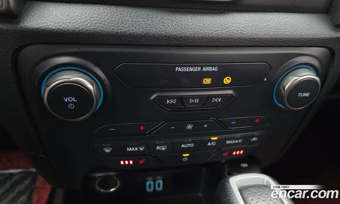 Ford Ranger 2021 2.0 автомат (гидро), фото 18