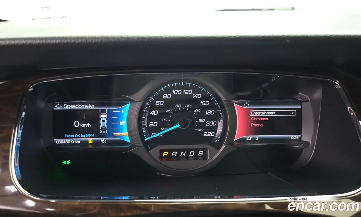 Ford Taurus 2017 2.0 автомат (гидро), фото 11