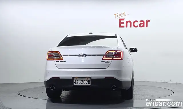 Ford Taurus 2017 2.0 автомат (гидро), миниатюра 4