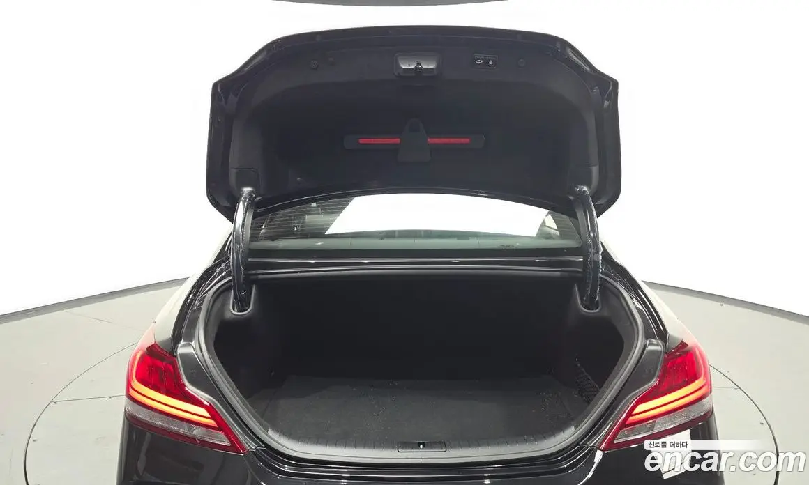 Genesis G70 2019 3.3 автомат (гидро), фото 5