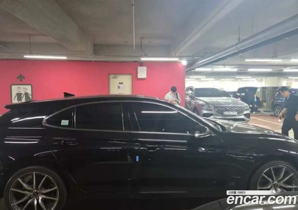 Genesis G70 2022 2.0 автомат (гидро), фото 12