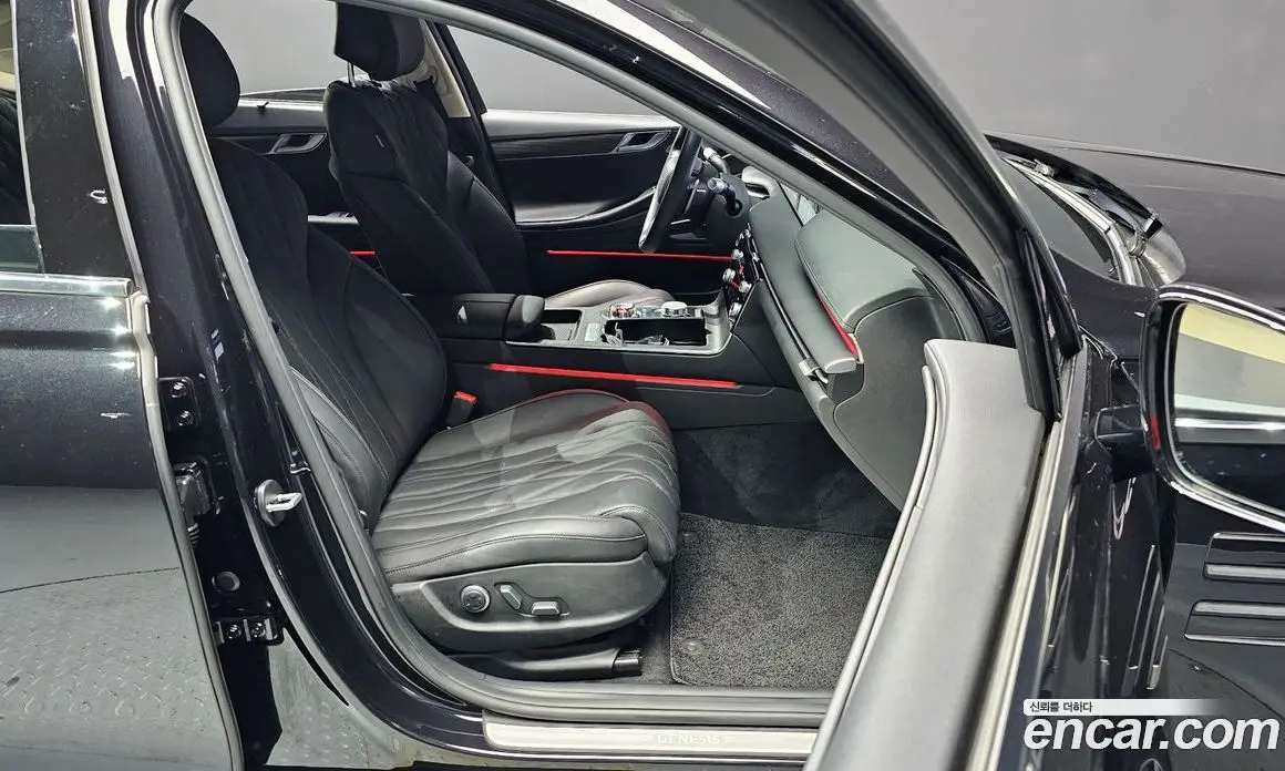 Genesis G80 2024 2.5 автомат (гидро), фото 13