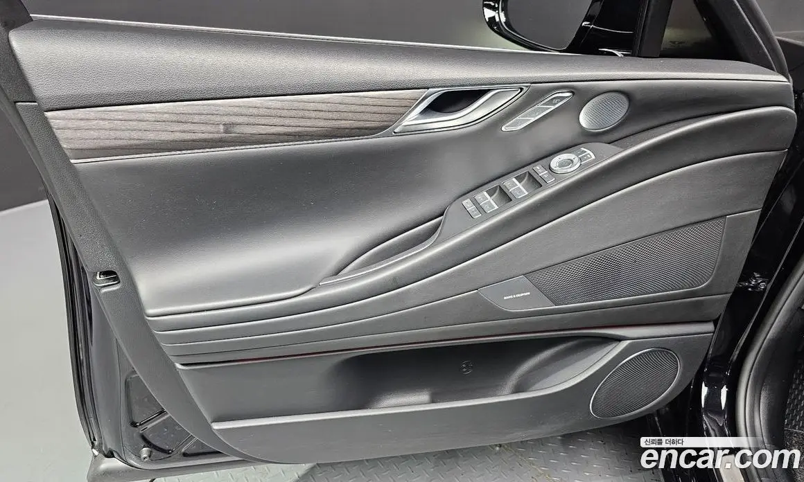 Genesis G80 2024 2.5 автомат (гидро), фото 14