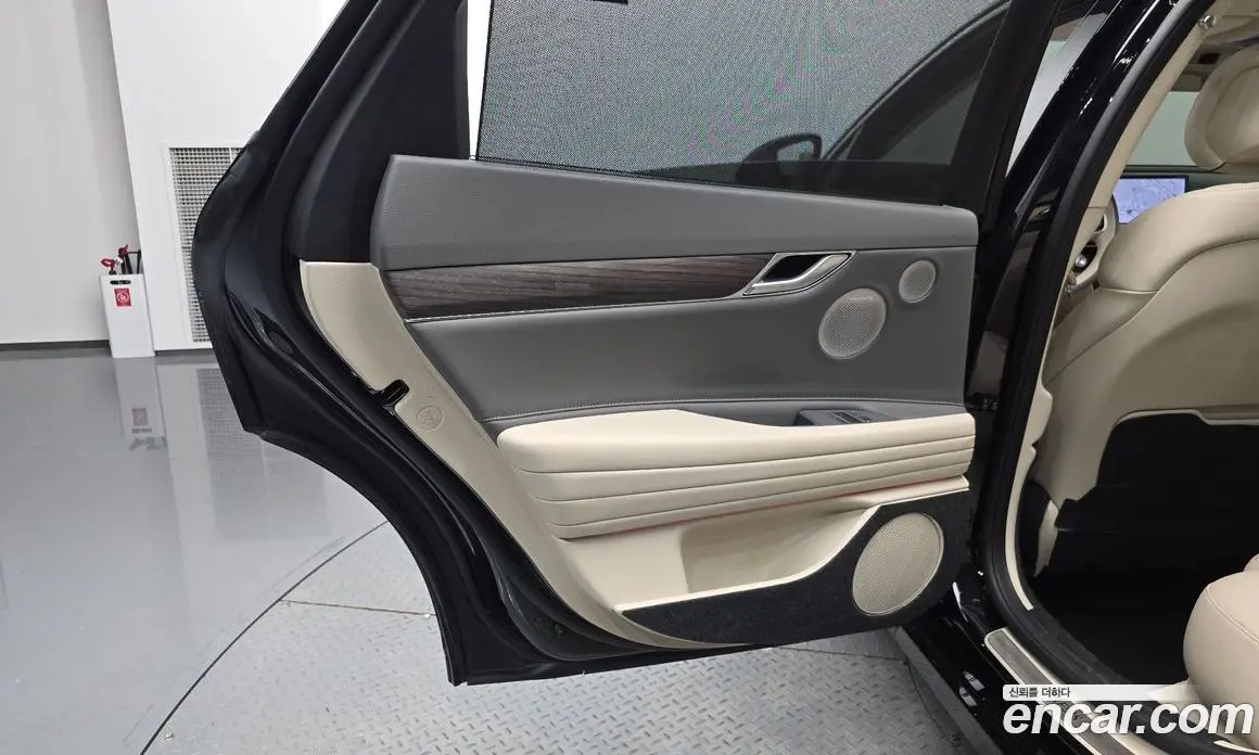 Genesis G80 2024 2.5 автомат (гидро), фото 14