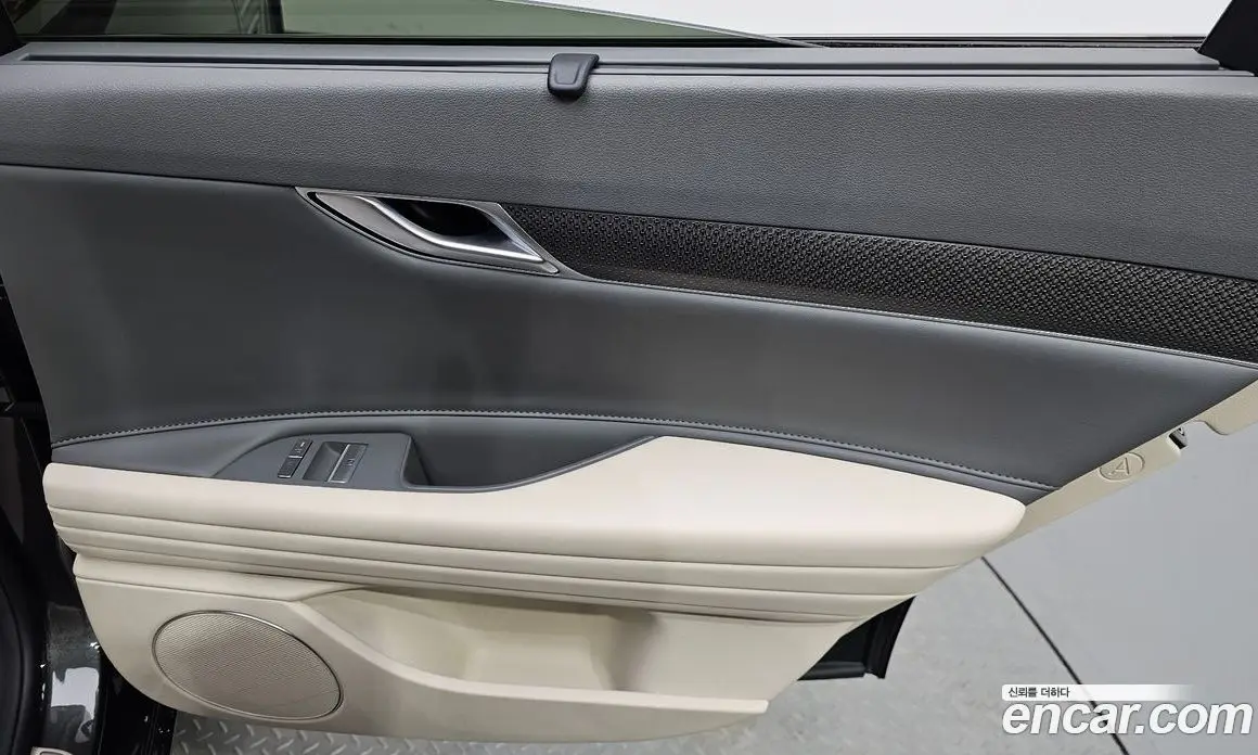 Genesis G80 2024 2.5 автомат (гидро), фото 14