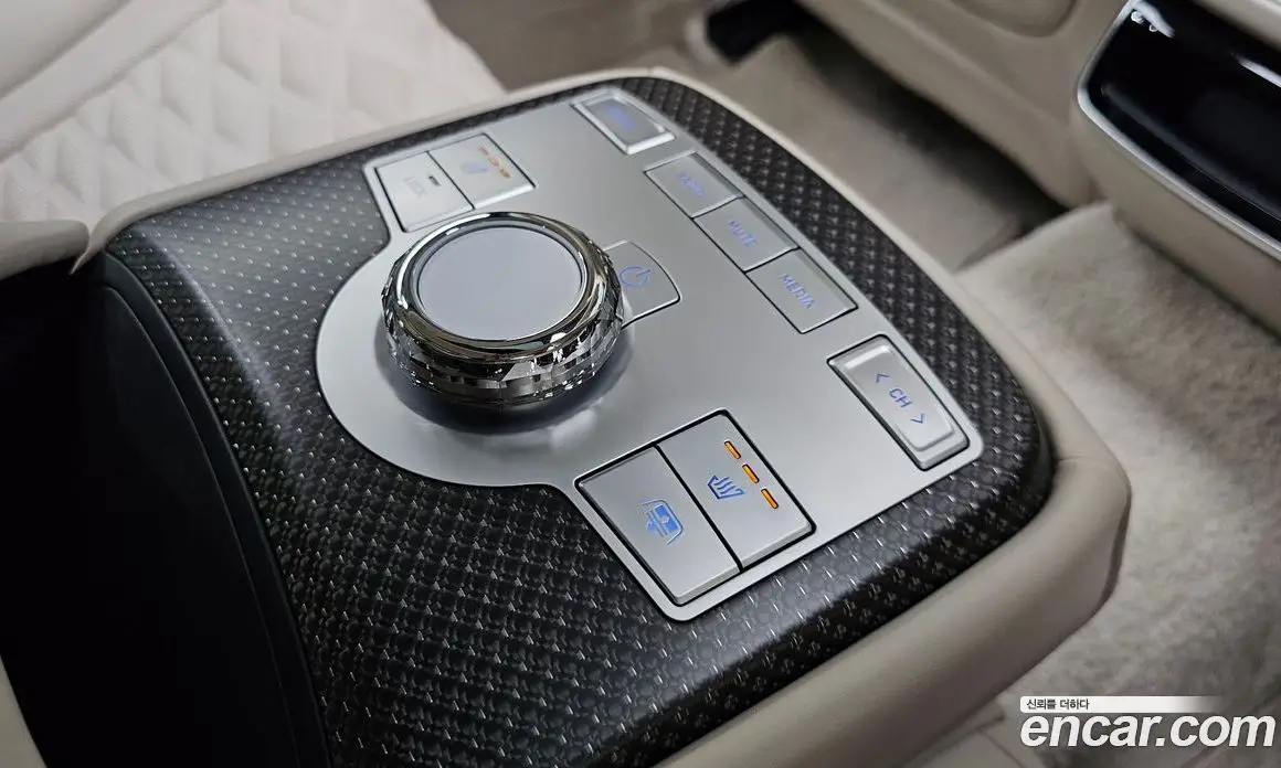 Genesis G80 2024 2.5 автомат (гидро), фото 30