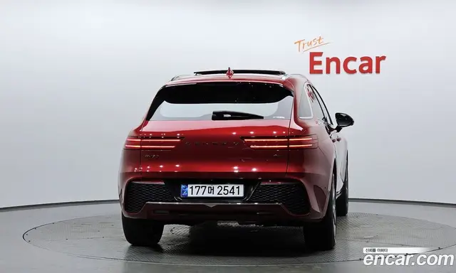 Genesis GV70 2021 2.2 автомат (гидро), миниатюра 3