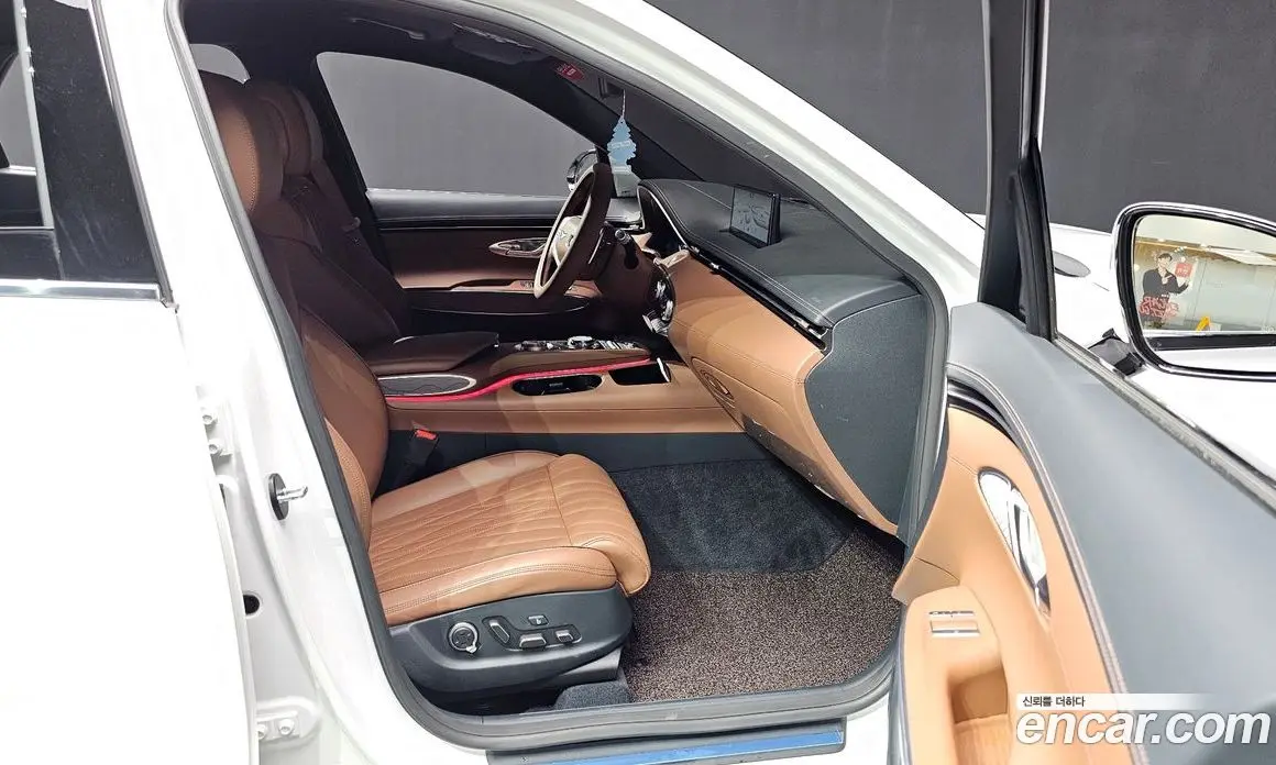 Genesis GV70 2022 2.5 автомат (гидро), фото 17