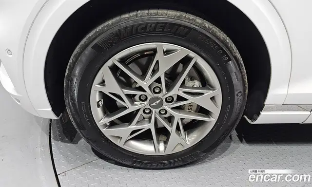 Genesis GV70 2022 2.5 автомат (гидро), миниатюра 5