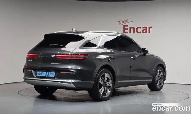 Genesis GV70, 2022, 84 929 км