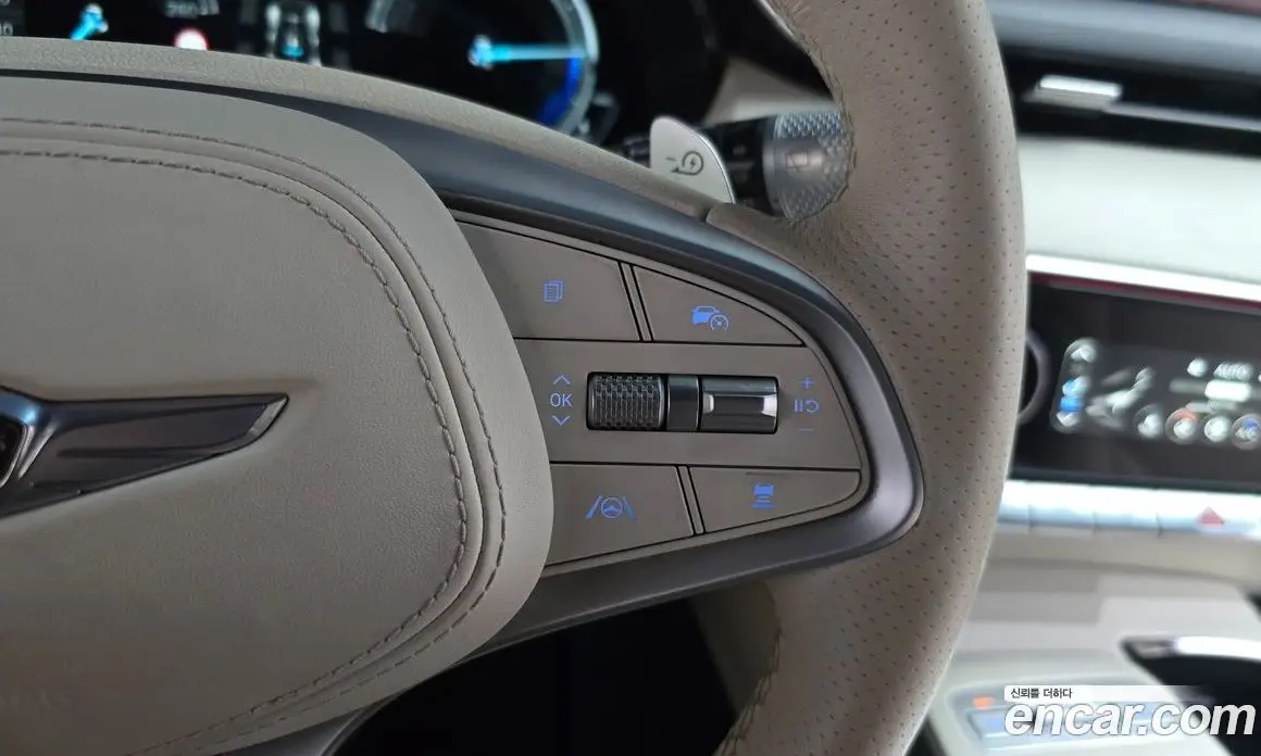 Genesis GV70 2022 0.1 автомат (гидро), фото 21