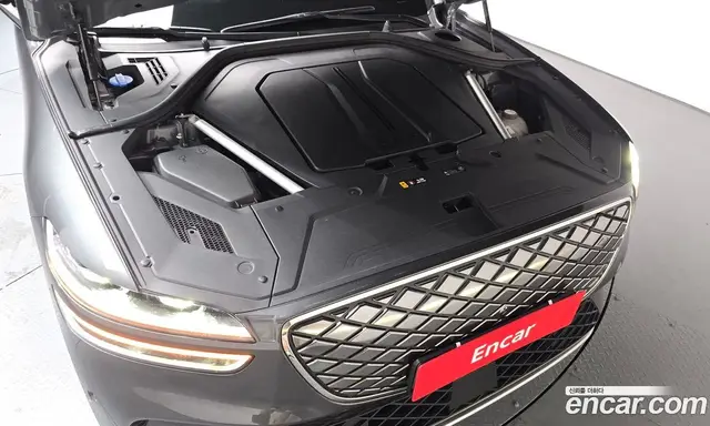 Genesis GV70 2022 0.1 автомат (гидро), миниатюра 5