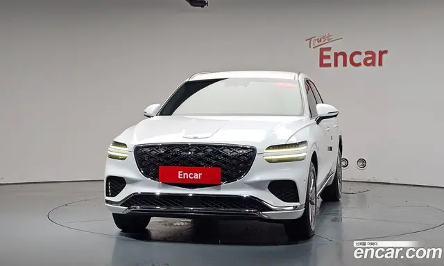 Genesis GV70 2024 2.5 автомат (гидро), миниатюра 2