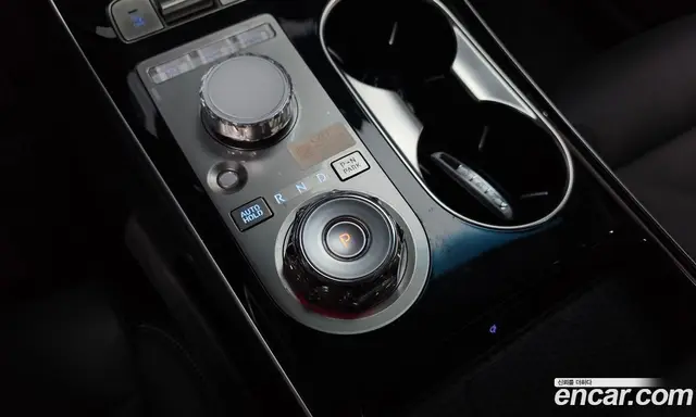 Genesis GV70 2024 2.5 автомат (гидро), миниатюра 11