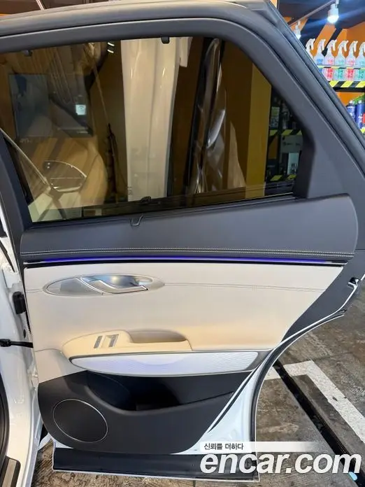 Genesis GV70 2026 2.5 автомат (гидро), фото 14
