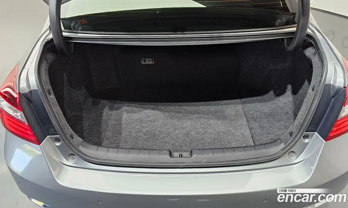 Honda Accord 2017 2.0 автомат (гидро), фото 24