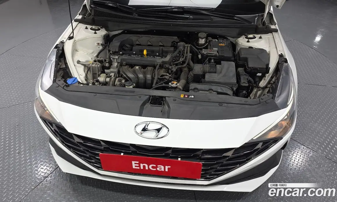 Hyundai Avante 2020 1.6 автомат (гидро), фото 6
