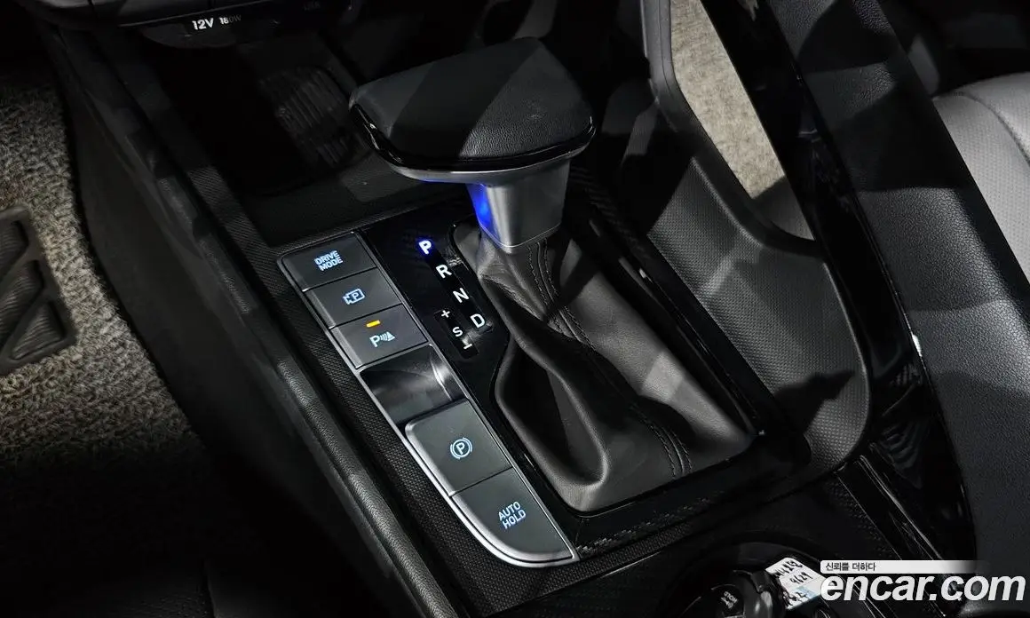 Hyundai Avante 2023 1.6 автомат (гидро), фото 12