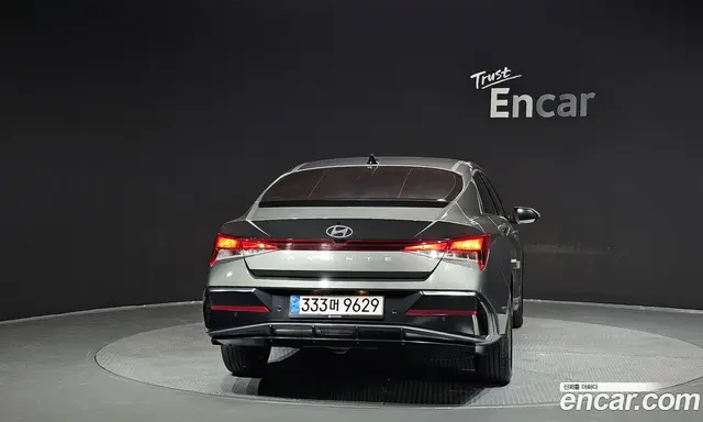 Hyundai Avante 2023 1.6 автомат (гидро), миниатюра 4