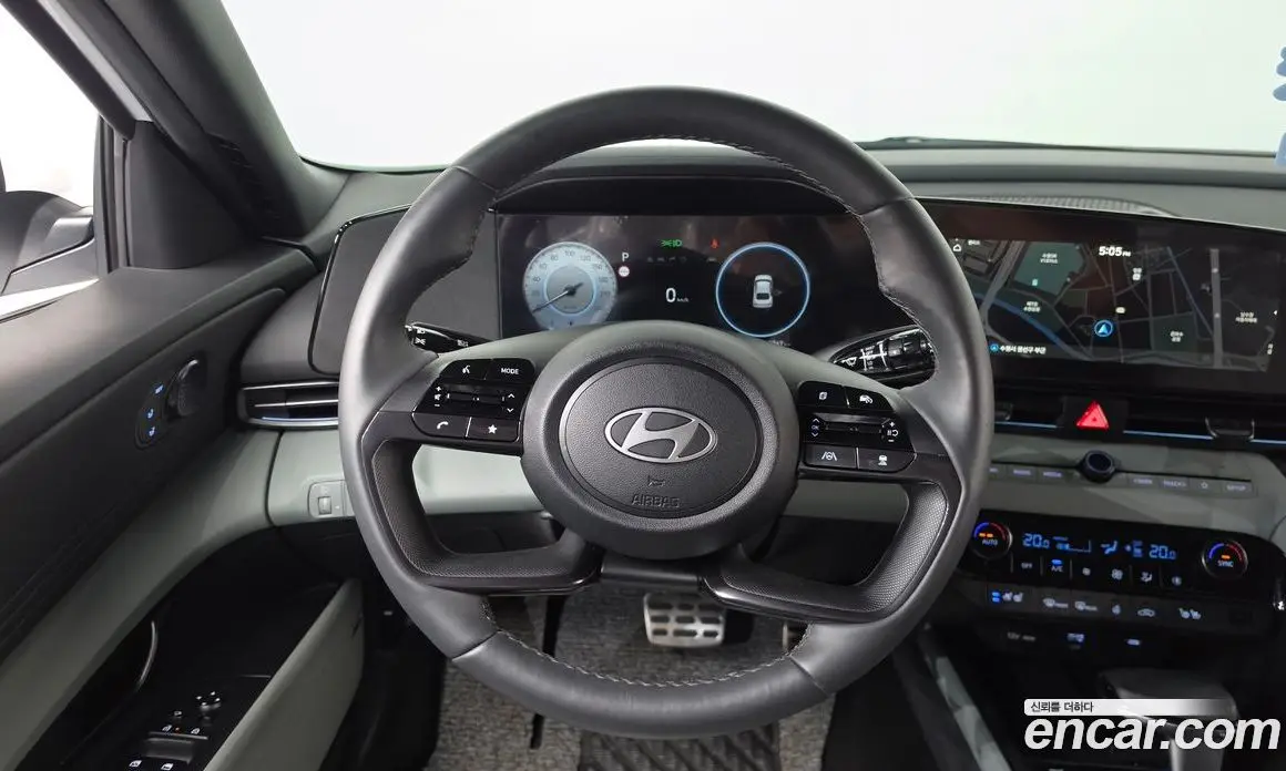 Hyundai Avante 2024 1.6 автомат (гидро), фото 17
