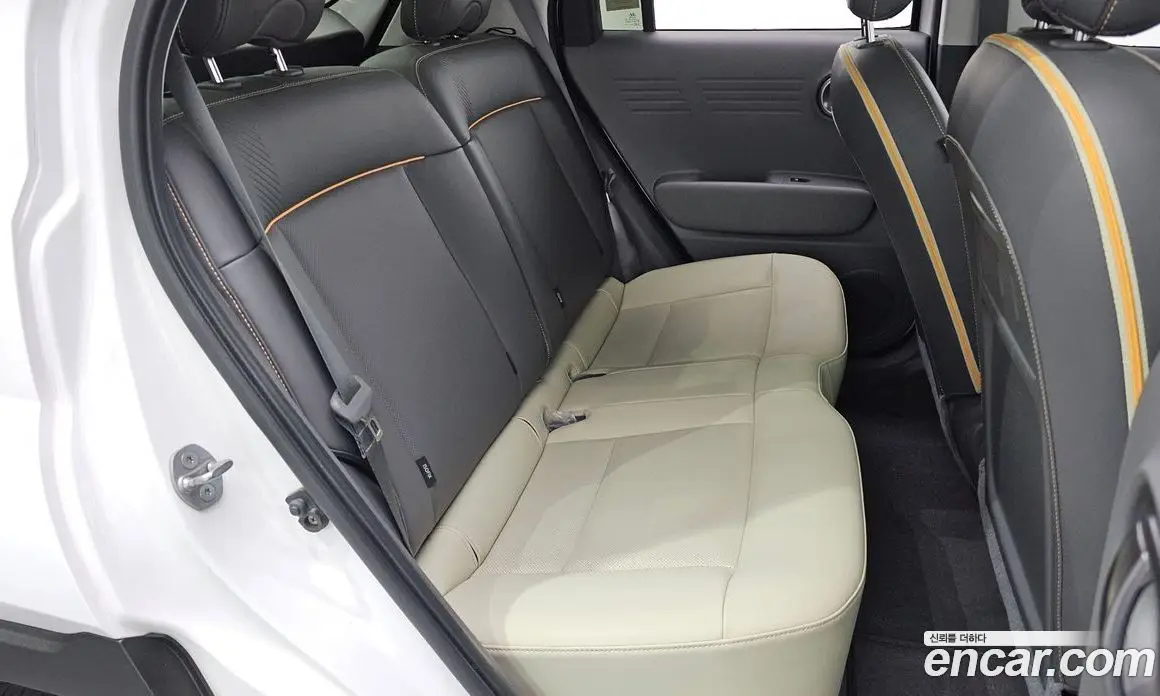 Hyundai Casper 2025 1.0 автомат (гидро), фото 18