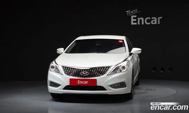 Hyundai Grandeur 2013 3.0 автомат (гидро), миниатюра 3