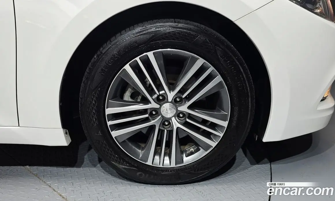 Hyundai Grandeur 2013 3.0 автомат (гидро), фото 7