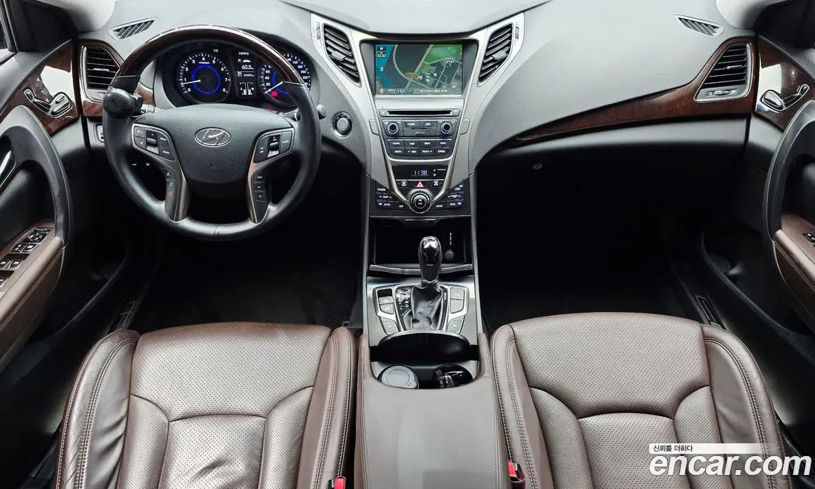 Hyundai Grandeur 2013 3.0 автомат (гидро), фото 10