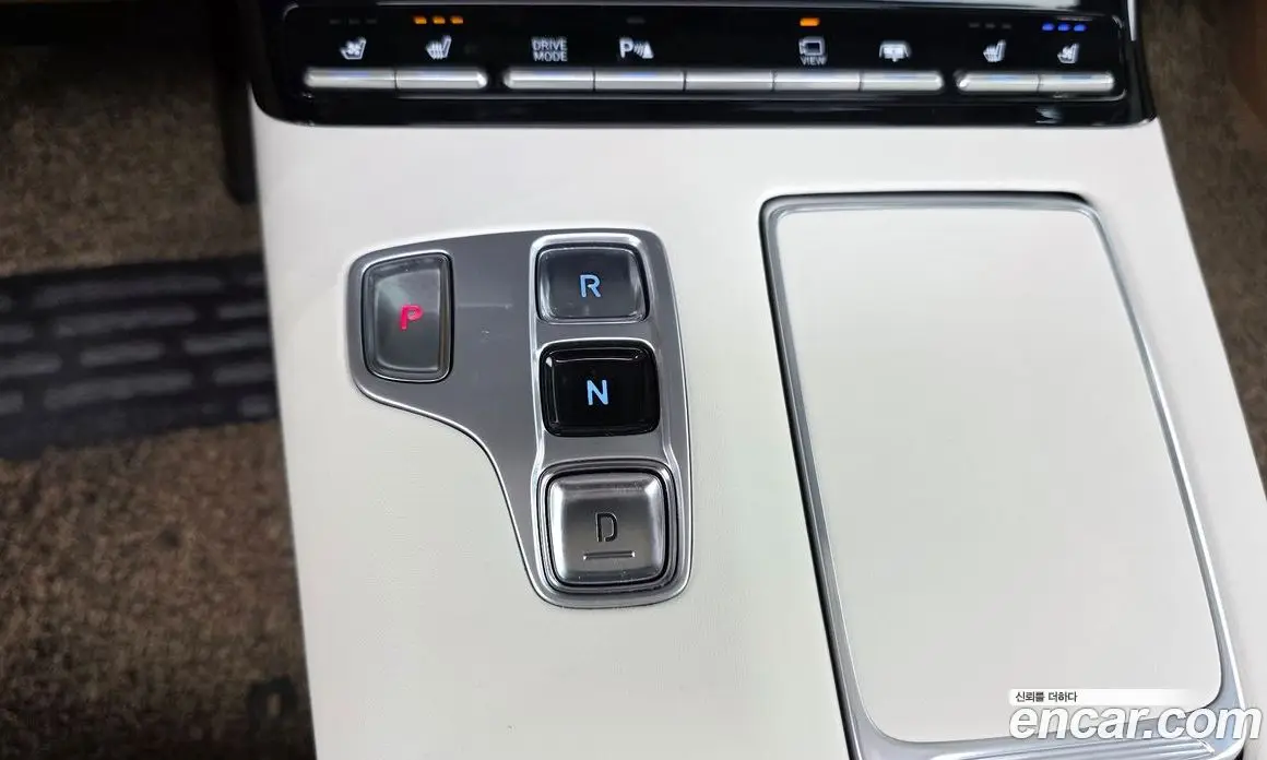 Hyundai Grandeur 2020 2.5 автомат (гидро), фото 9