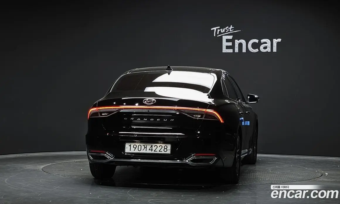 Hyundai Grandeur 2020 3.0 автомат (гидро), фото 4