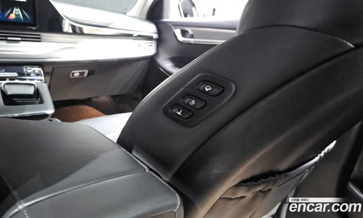 Hyundai Grandeur 2021 2.5 автомат (гидро), фото 27