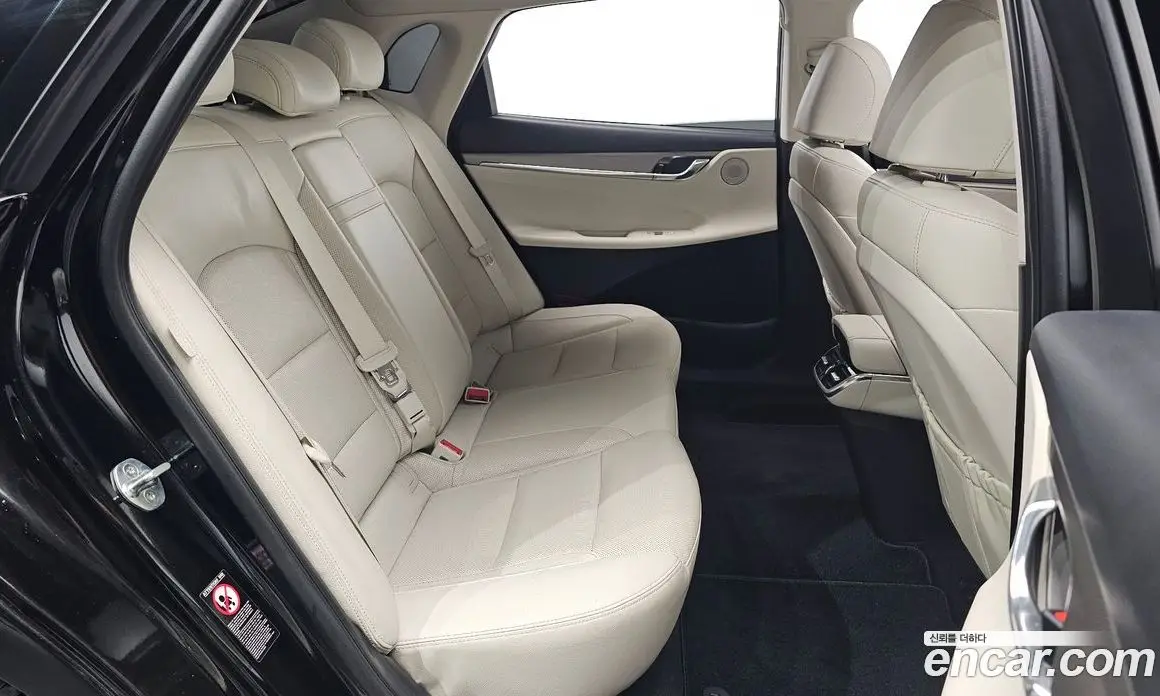 Hyundai Grandeur 2021 2.4 автомат (гидро), фото 18