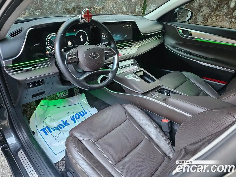 Hyundai Grandeur 2022 2.5 автомат (гидро), фото 17