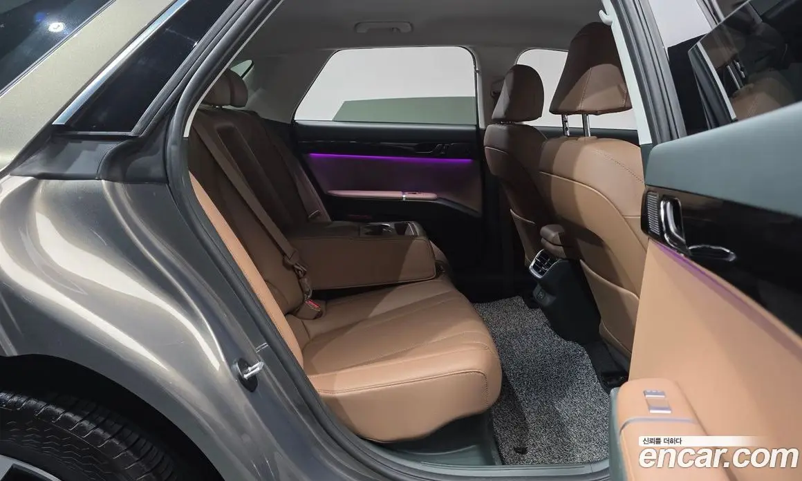 Hyundai Grandeur 2024 1.6 автомат (гидро), фото 17