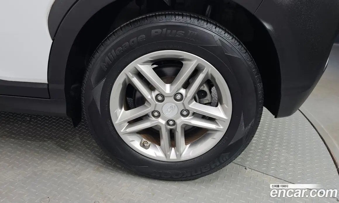 Hyundai Kona 2017 1.6 автомат (гидро), фото 4