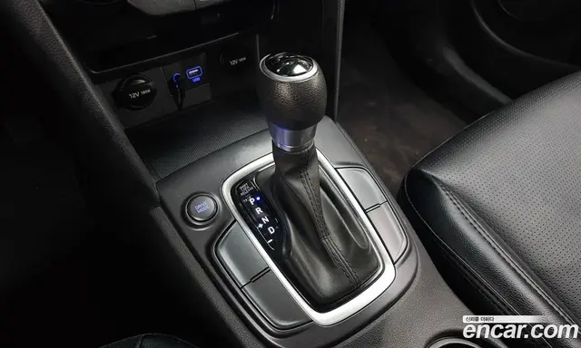 Hyundai Kona 2017 1.6 автомат (гидро), миниатюра 8