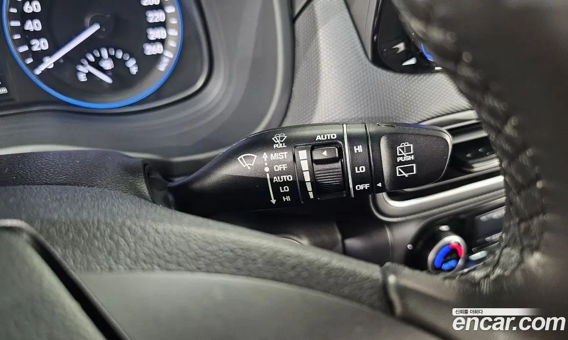 Hyundai Kona 2022 1.6 автомат (гидро), фото 25