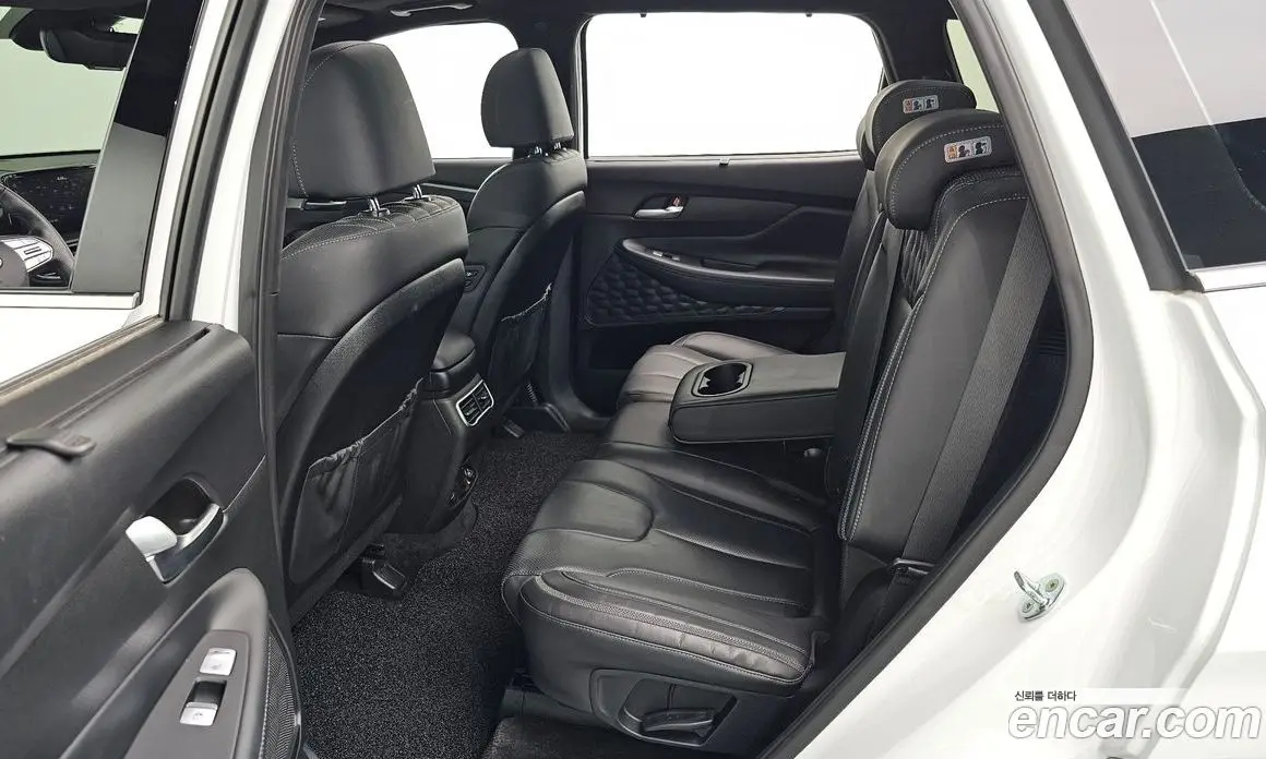 Hyundai Santa Fe 2022 1.6 автомат (гидро), фото 16